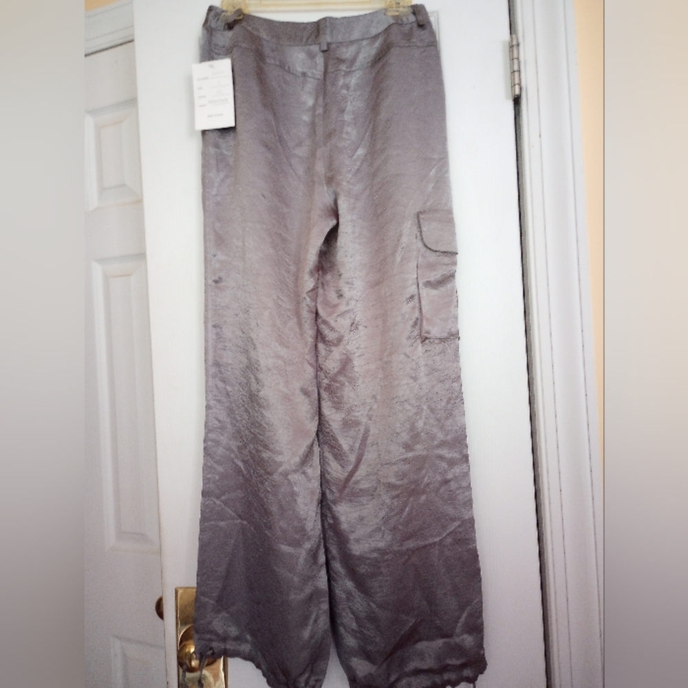 NWT Spenser Jeremy silky cargo joggers/pants